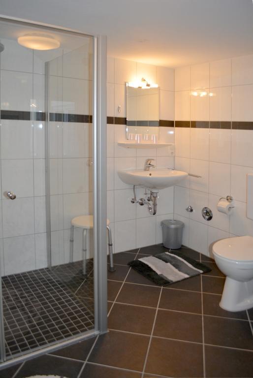 Ferienwohnung Weber Zell an der Mosel Esterno foto